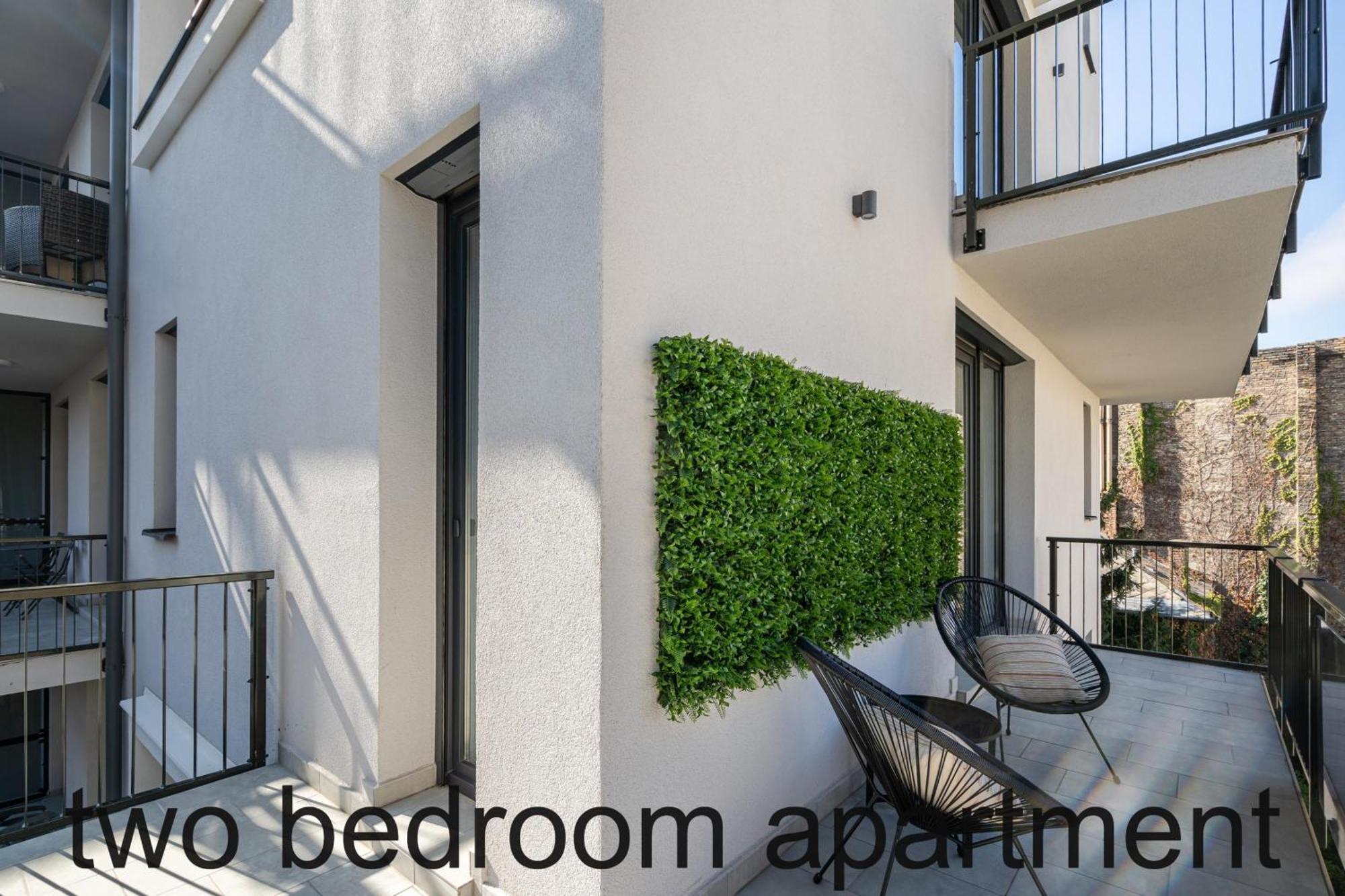 Radiant Sun Apartments — Photos 1